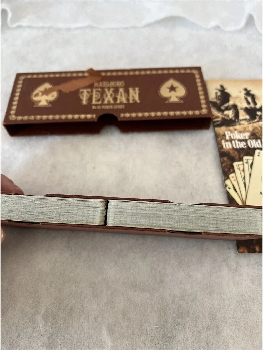 MARLBORO Texan  No. 45 Poker Cards Set VINTAGE Texas Star Blue Red